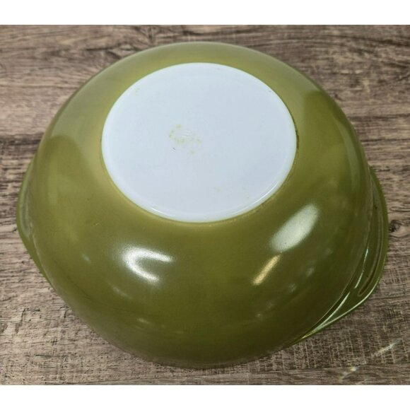 Vintage Pyrex Verde Avocado Green 2 Qt Round Casserole Baking Dish With Lid #024 - Picture 3 of 16